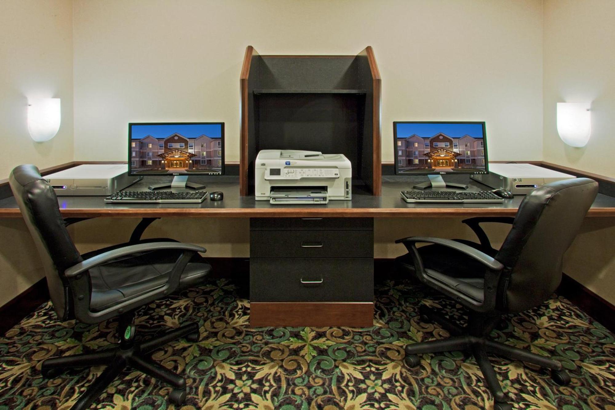 Staybridge Suites Fort Wayne By Ihg Екстериор снимка